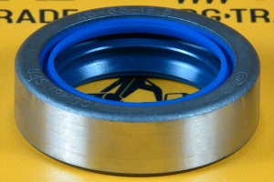 Сальник полуоси JCB 904/50047