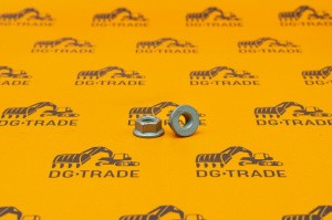 Гайка Komatsu (Original) EA17044735 Гайка Komatsu (Original) EA17044735