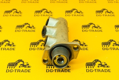 Главный тормозной цилиндр JCB (OYMAK) 15/920389